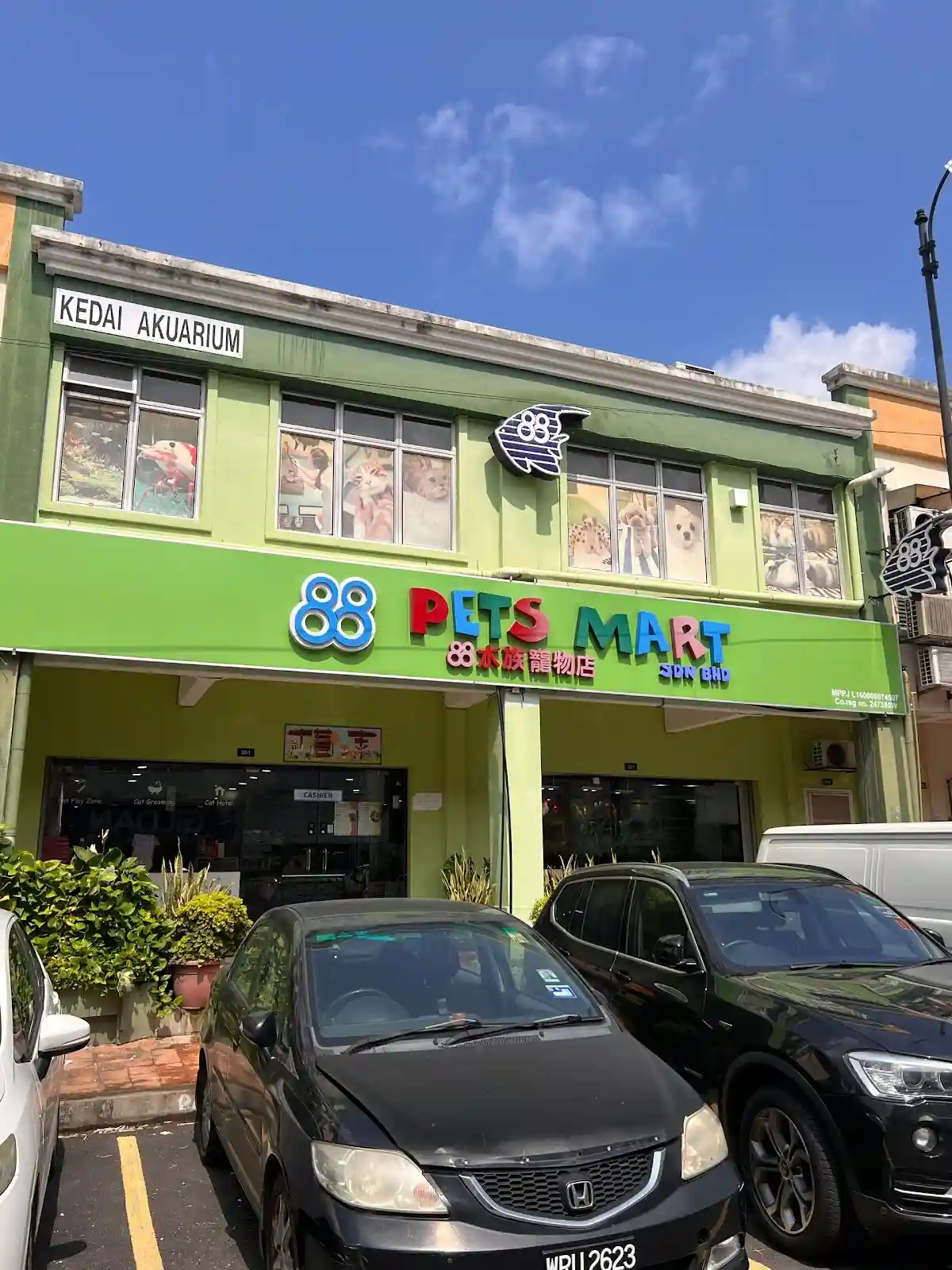 Top 10 Pet Shops in KL & Selangor 2026 7 88 Pets Mart Sunway Mas Petaling Jaya pet supplies store