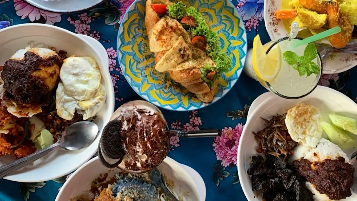 Top 10 Nasi Lemak in Penang 2026 7 Nasi Lemak Ciksue Jalan Dato Keramat George Town Penang