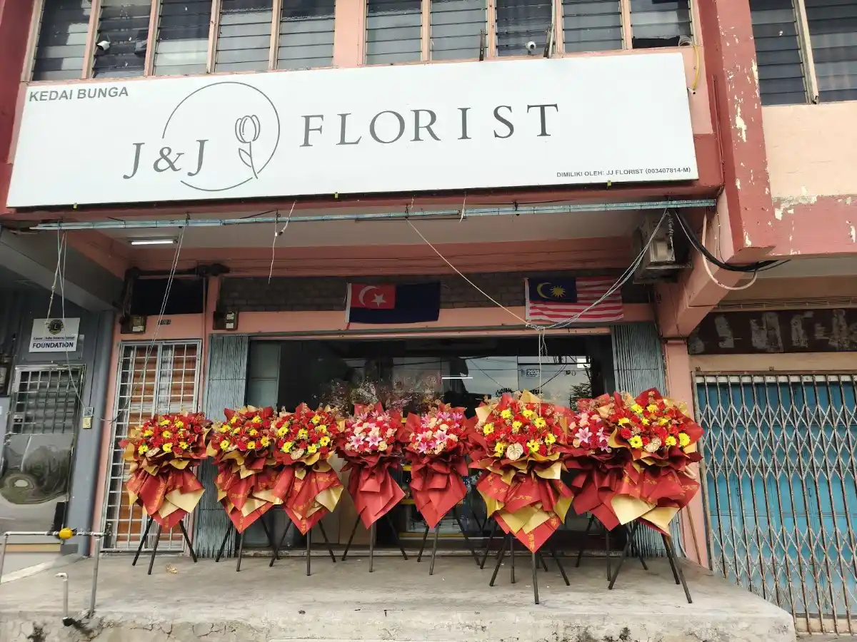 Top 10 Florists in Johor Bahru 2026 8 JJ Florist Taman Johor Jaya Johor Bahru hand bouquet gift