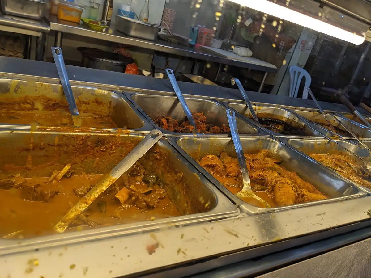 Top 10 Nasi Kandar in Ipoh 2026 9 Restoran Nasi Kandar Bharkat Ipoh Sri Cempaka curry rice