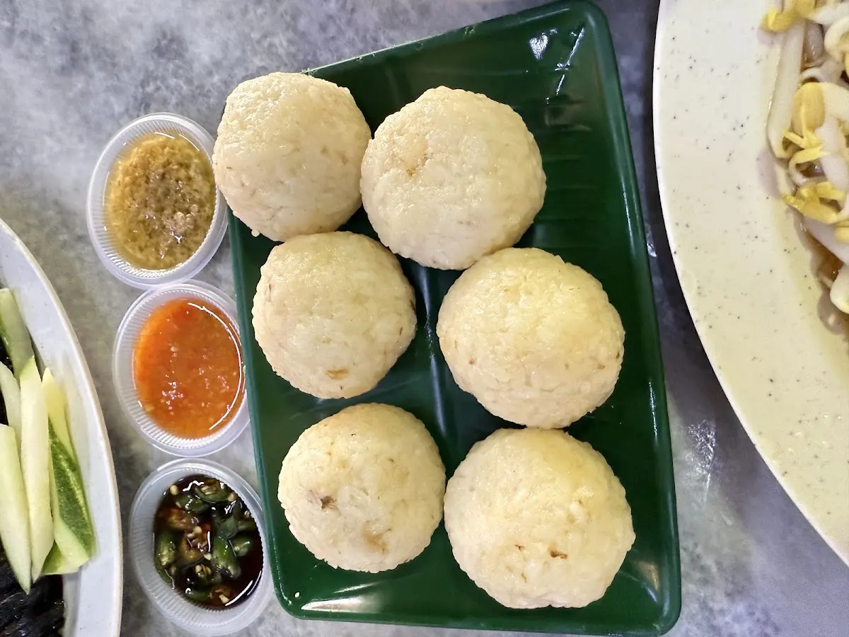 Top 10 Chicken Rice in Melaka 2026 9 Tiong Hwa Hainan Chicken Rice Jalan Hang Lekir Melaka