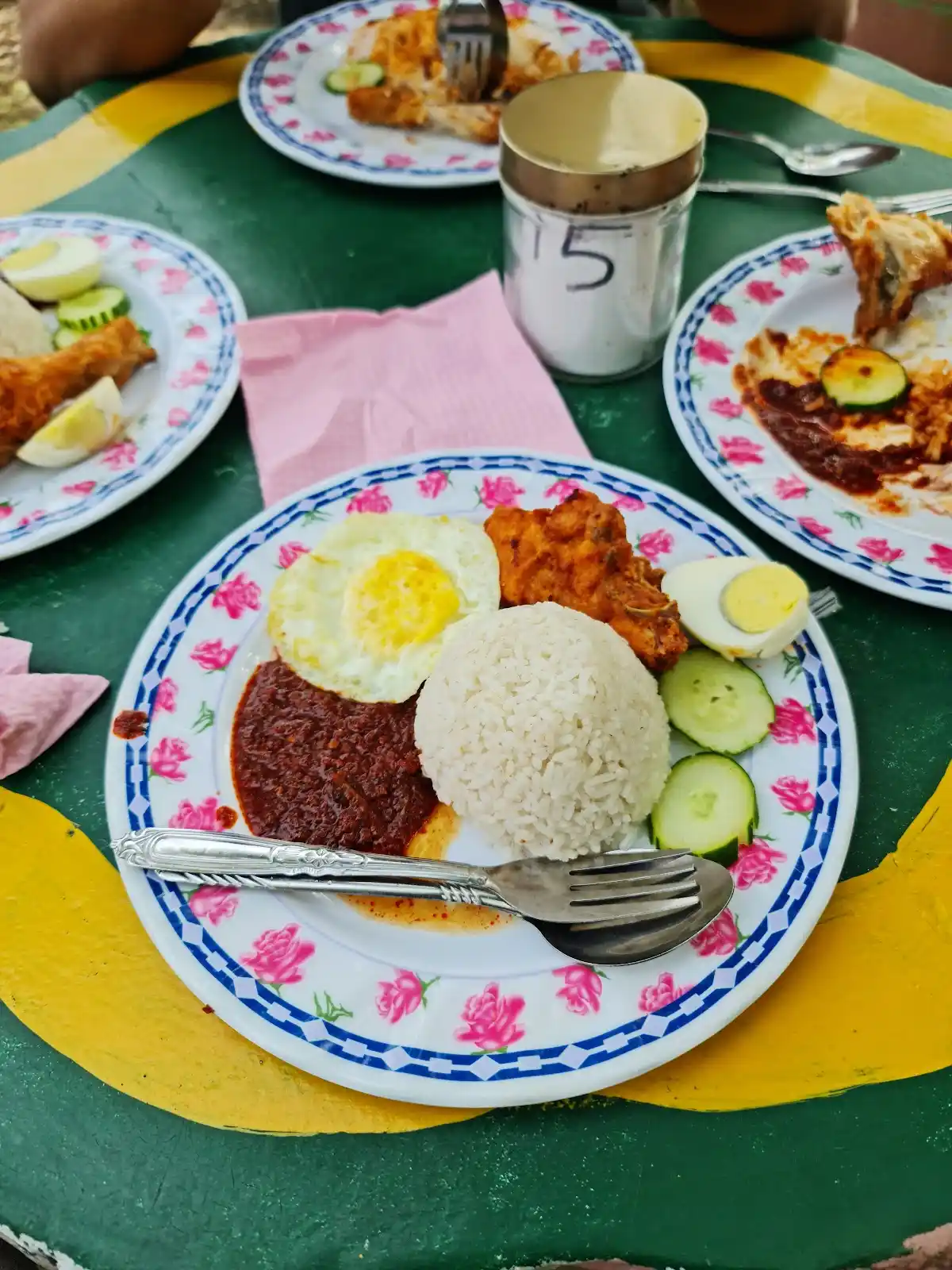 Top 10 Nasi Lemak in Ipoh 2026 10 Warung Nasi Lemak Cik Yang Ipoh kampung breakfast