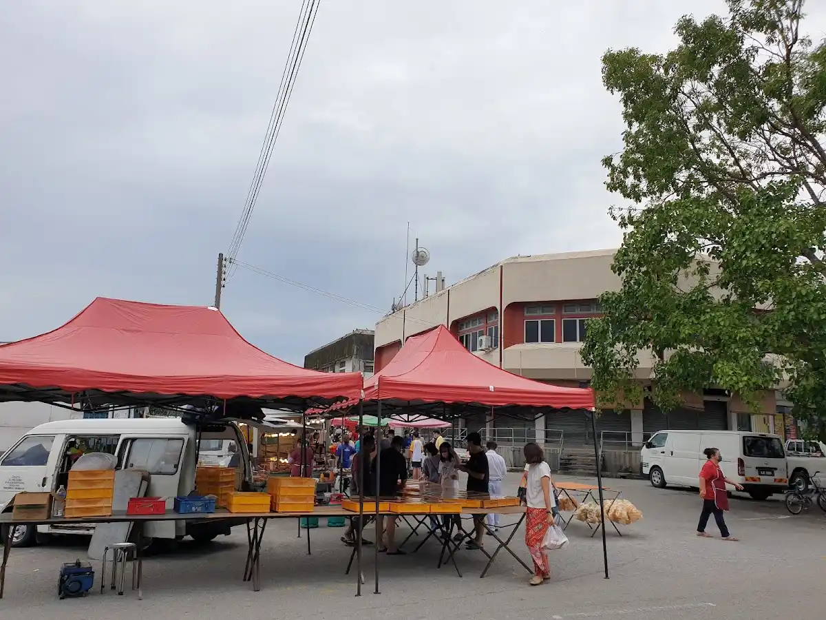 Top 10 Night Markets in Ipoh 2026 10 Pasar Malam Taman Pengkalan Jaya Ipoh Thursday night market