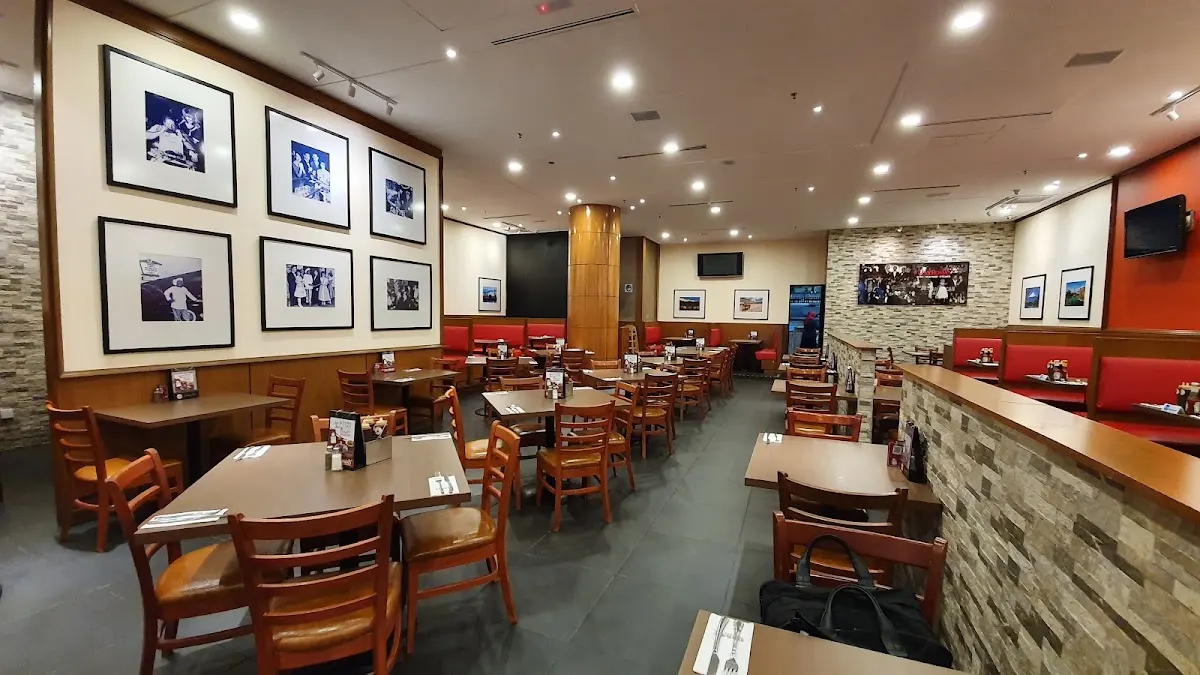 Top 10 Western Food in KL & Selangor 2026 10 Tony Roma's Bukit Bintang Kuala Lumpur American ribs and steaks
