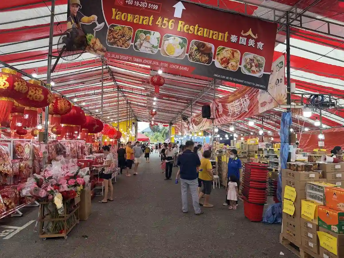 Top 10 Night Markets in Johor Bahru 2026 11 Johor Jaya Tuesday night market Jalan Dedap Johor Bahru pasar malam