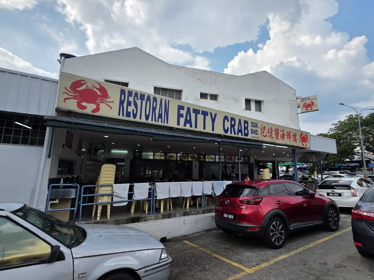 Top 10 Seafood in KL & Selangor 2026 2 Fatty Crab Restaurant Taman Megah Petaling Jaya chilli crab seafood