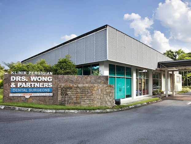 Top 10 Dental Clinics in Sri Petaling 2026 4 Drs Wong and Partners Dental Surgeons headquarters Jalan Merah Caga Sri Petaling Kuala Lumpur