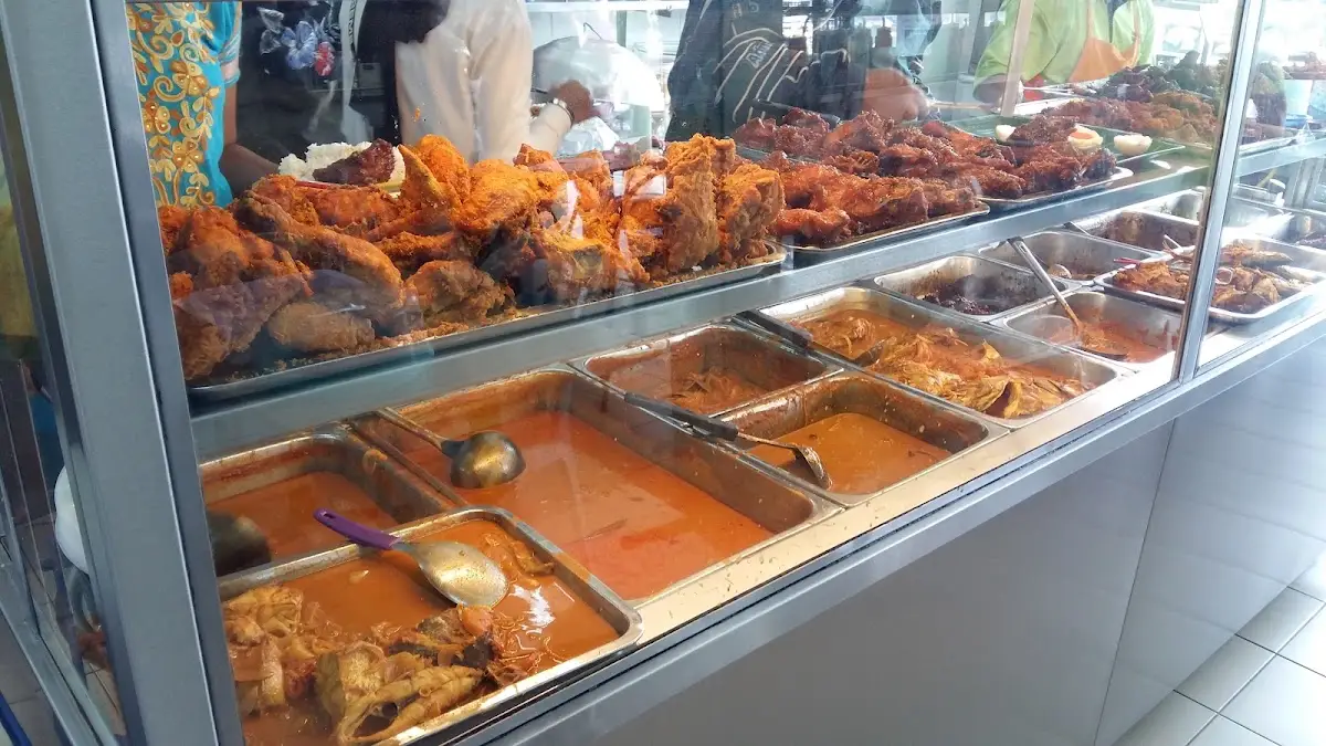 Top 10 Mamak in Ipoh 2026 11 Restoran Nasi Kandar Bharkat late night mamak Taman Cempaka Ipoh