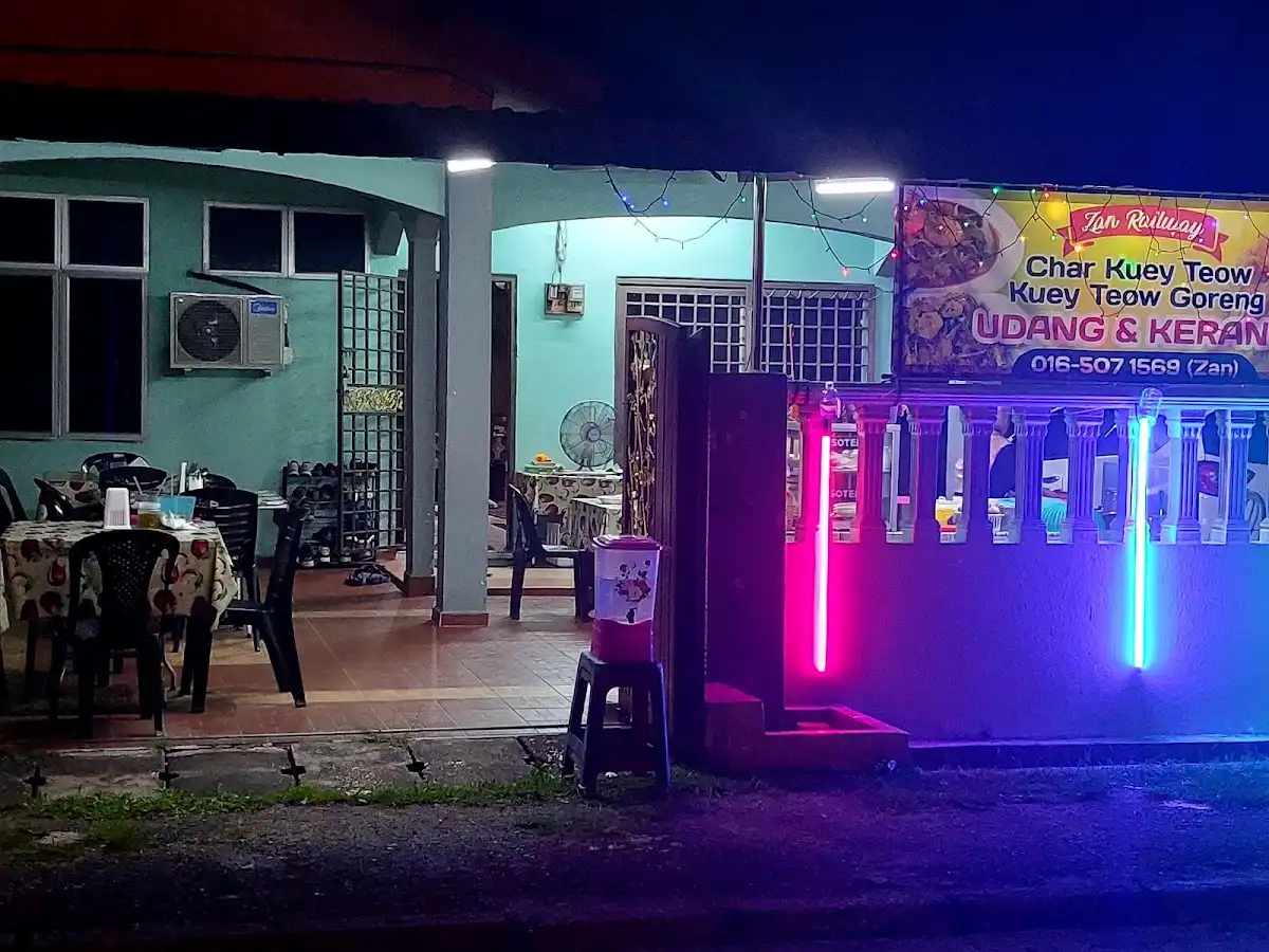 Top 10 Char Kuey Teow in Ipoh 2026 11 Zan Railway Char Kuey Tiow Ipoh Chepor Damai night stall