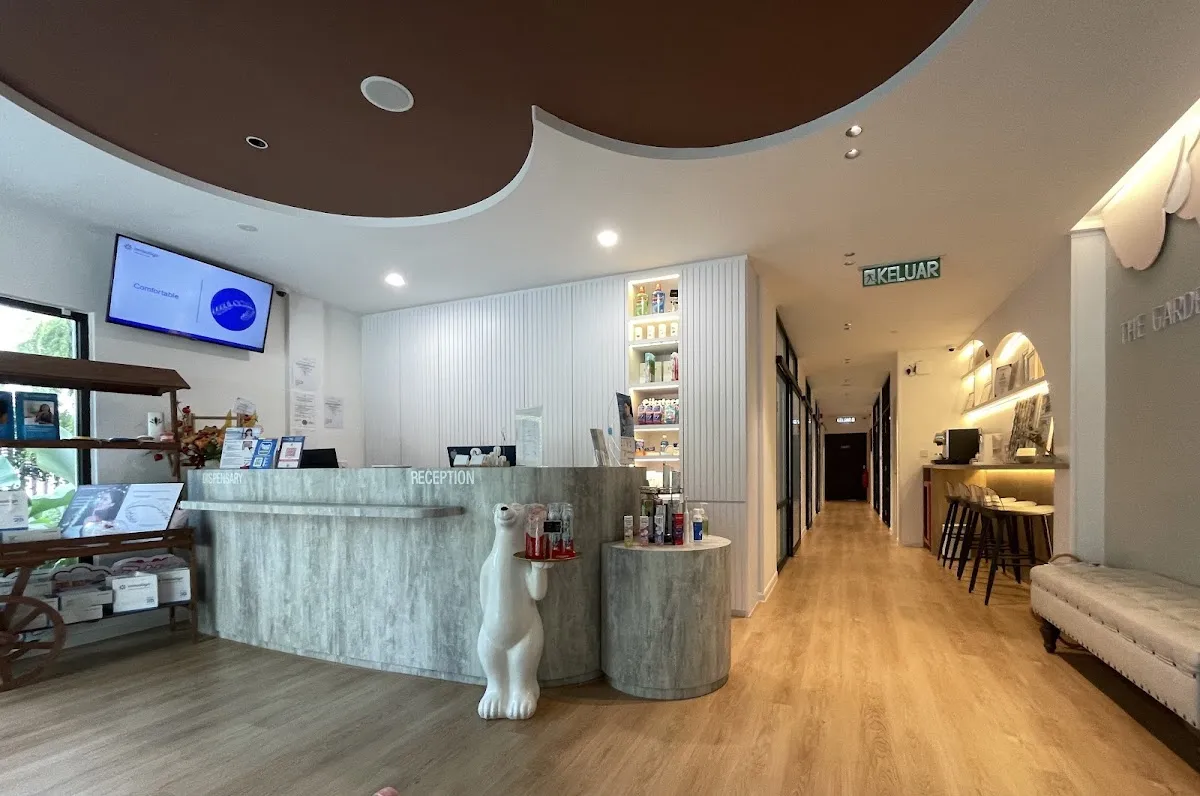 Top 12 Cosmetic Dentistry Clinics in Malaysia 2026 13 The Garden Dental cosmetic and aesthetic dentistry Jalan Masjid Negeri George Town Penang